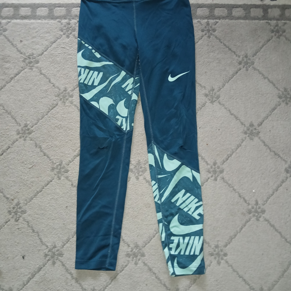 Nike Girls Leggings Medium Like New - BUY ONE ITEM CHOOSE ONE FREE